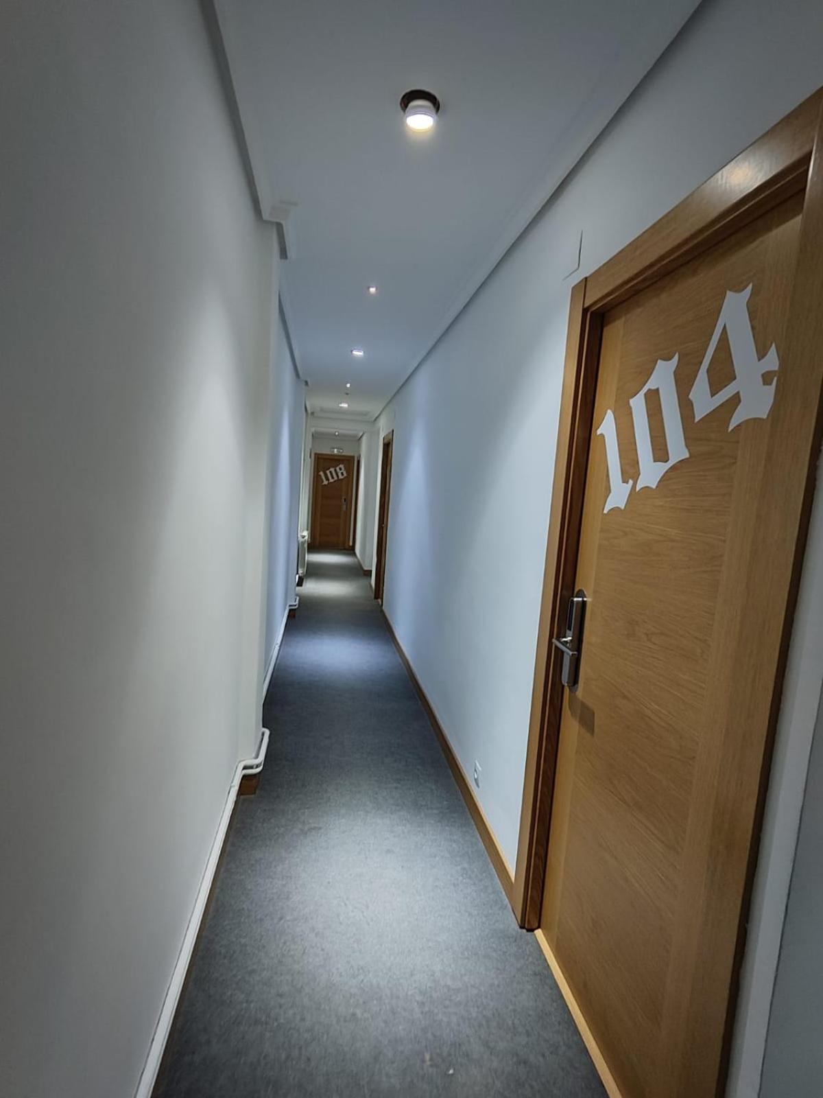 Hostal Rioja Condestable Логроньо Екстериор снимка