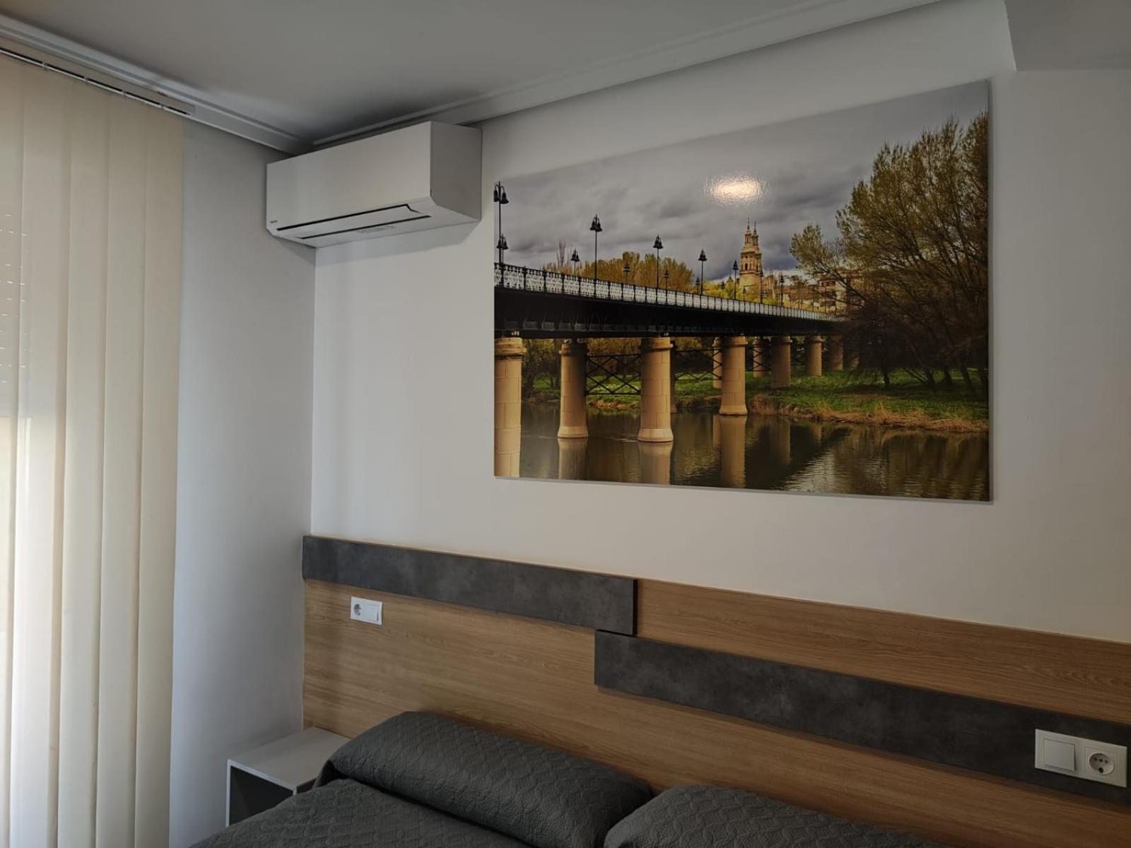 Hostal Rioja Condestable Логроньо Екстериор снимка