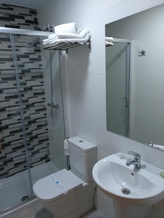 Hostal Rioja Condestable Логроньо Екстериор снимка