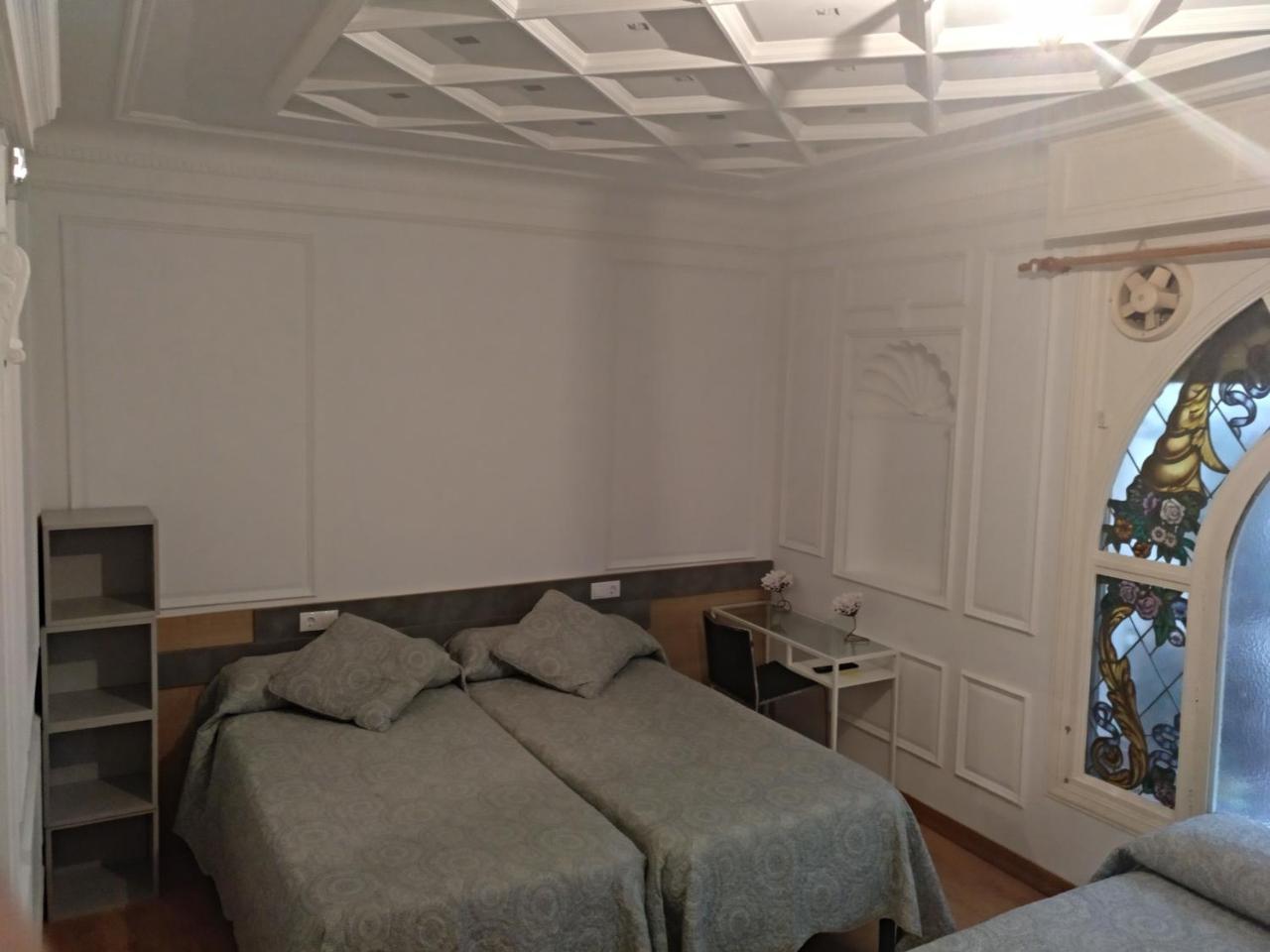 Hostal Rioja Condestable Логроньо Екстериор снимка